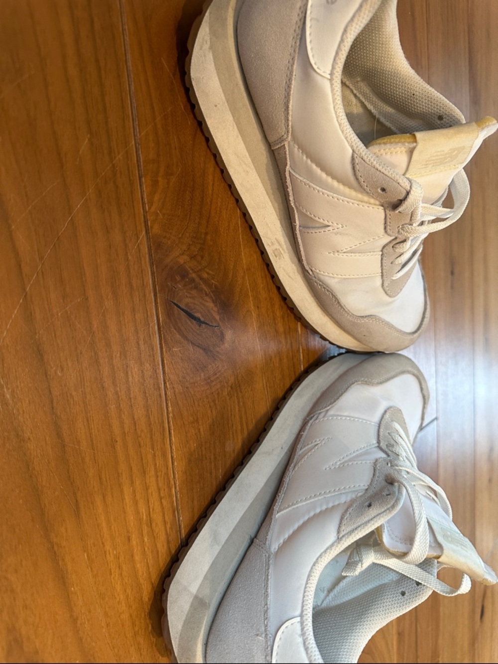 New Balance Neutral Beige & White Casual Sneakers - Picture 5 of 6